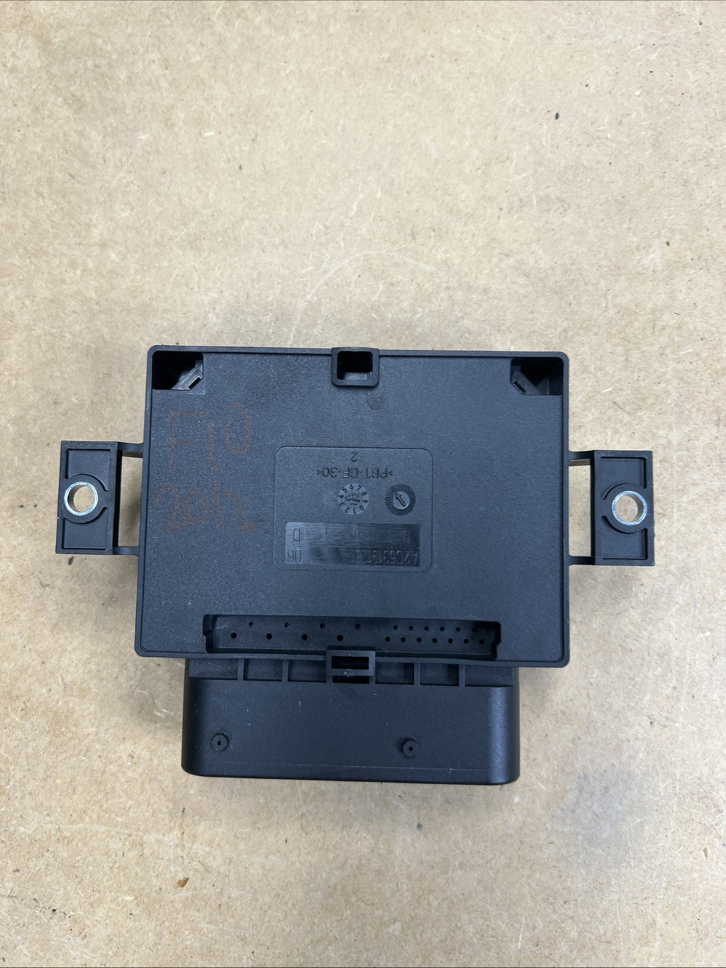 2011 - 2016 BMW F01 F06 F10 F30 Parking Brake Control Module 231220-10 OEM