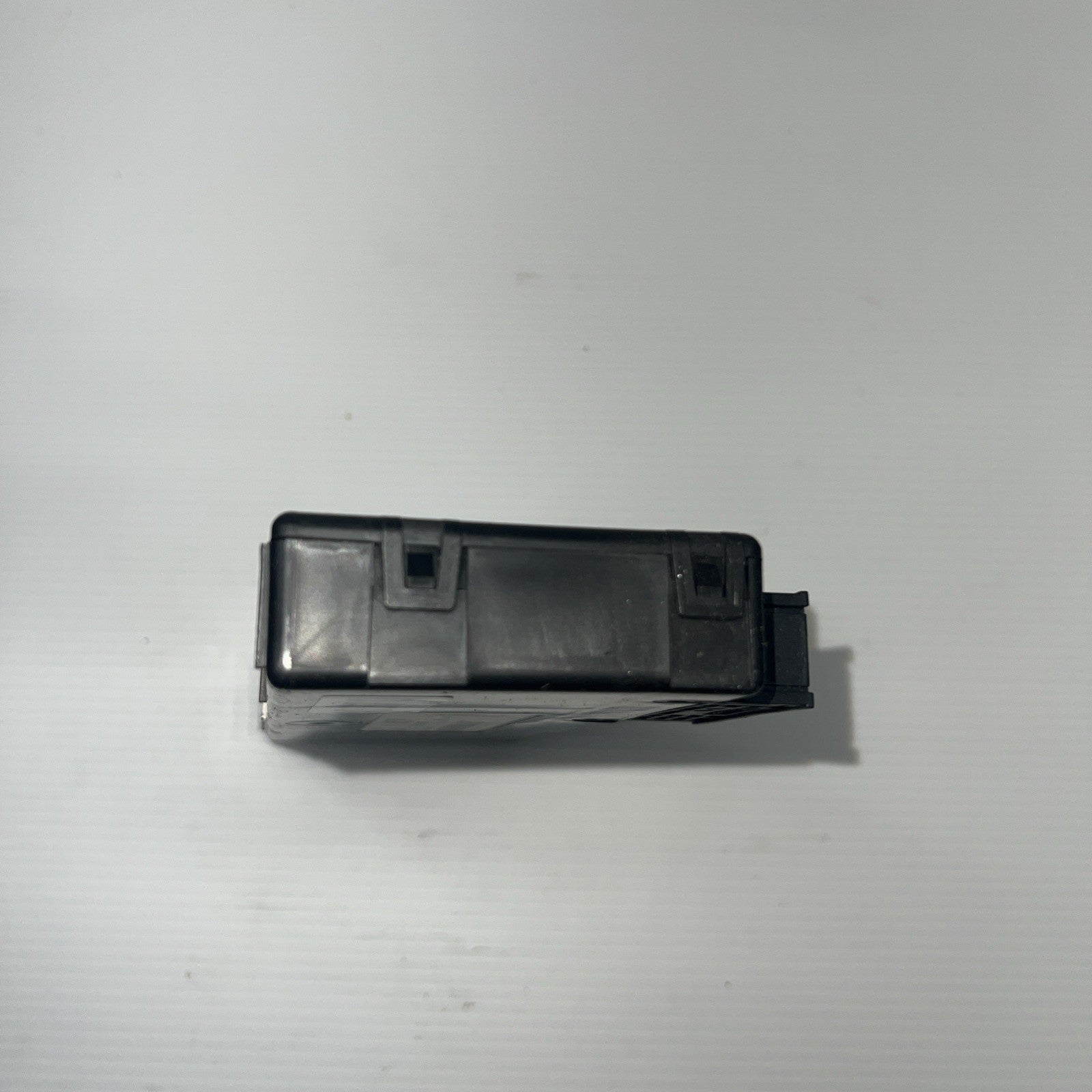 11-16 BMW F07 F10 F11 5-SERIES CENTRAL GATEWAY CONTROL MODULE 9299591 OEM