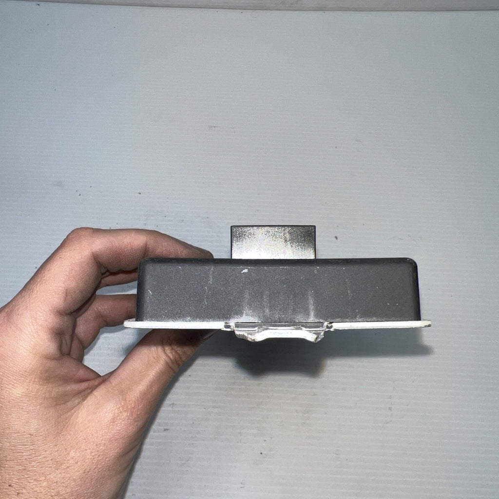 BMW E70 X5 (07-10) DYNAMIC DRIVE SUSPENSION MODULE OEM 6786139