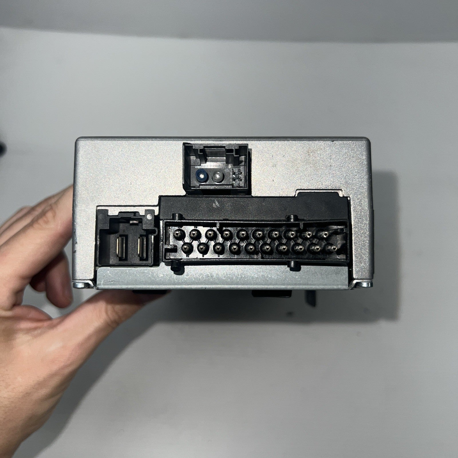 2011-2016 BMW F10 535Xi Harman/Becker Radio HIFI Audio Amplifier AMP 9243496 OEM