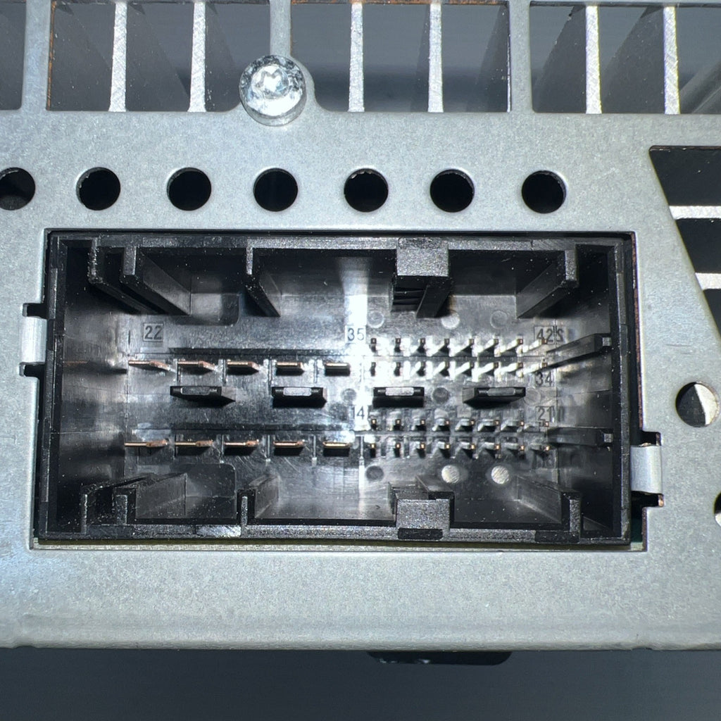 2011 - 2016 BMW F10 528 535 550 Hi-Fi Stereo Audio Amplifier Amp OEM 9266355