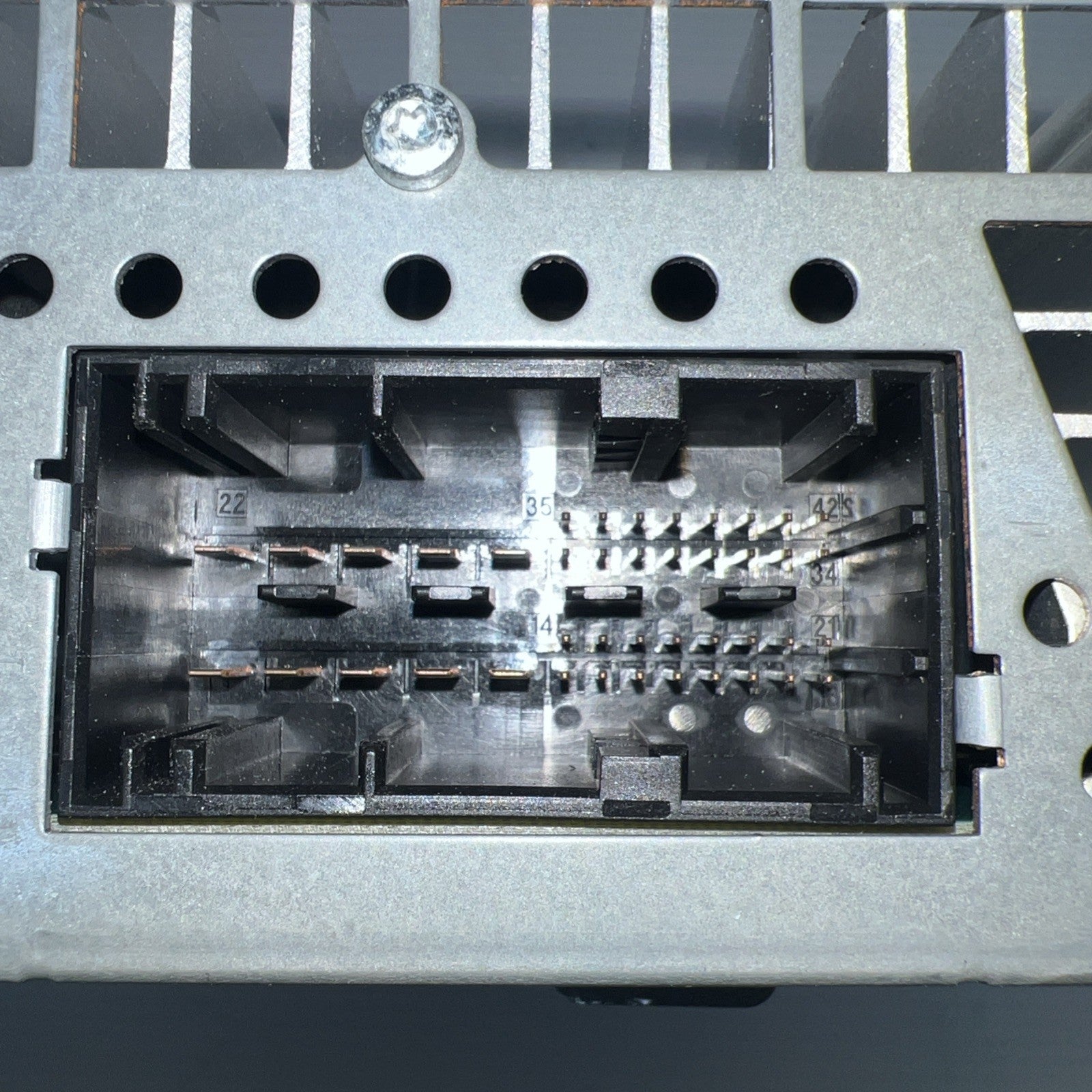 2011 - 2016 BMW F10 528 535 550 Hi-Fi Stereo Audio Amplifier Amp OEM 9266355