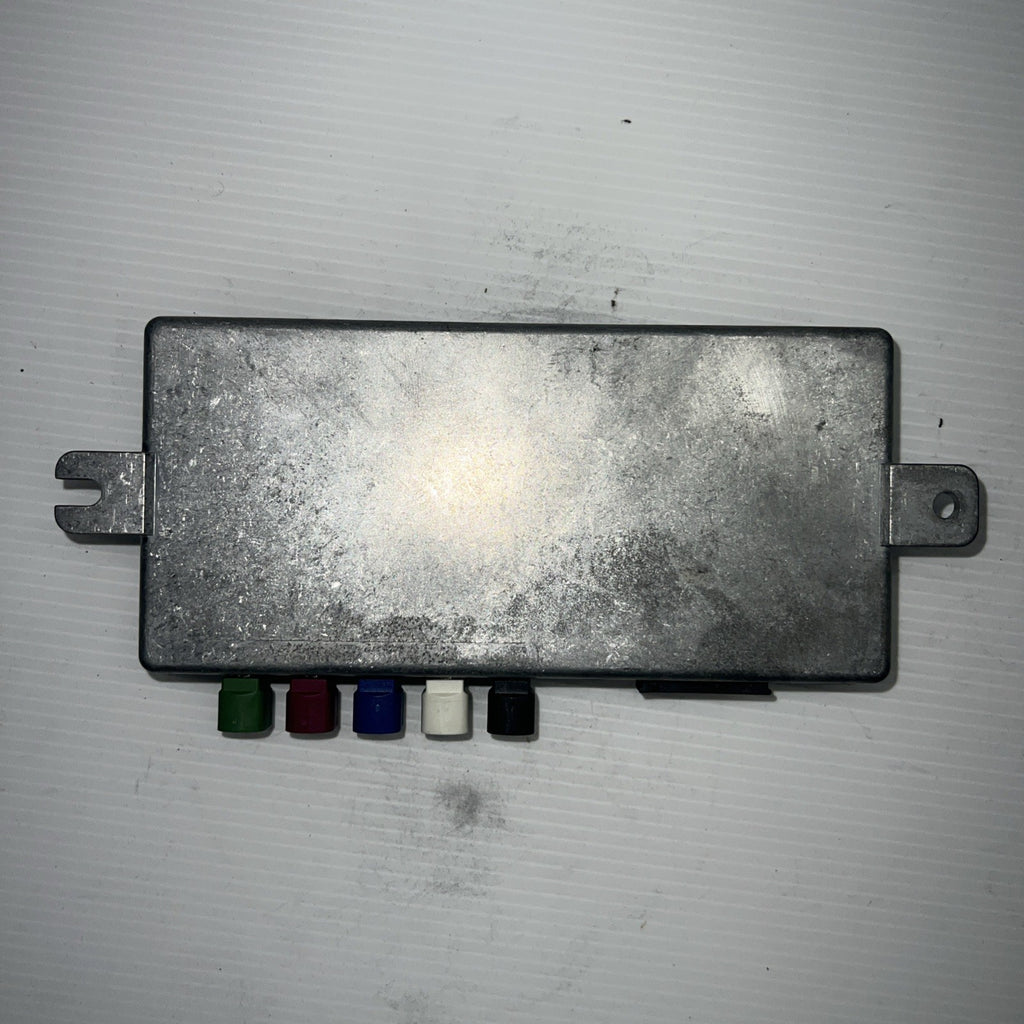 2011-2013 BMW F10 550Xi Top Rear View Camera Control Module 66.53-9282424-02 OEM