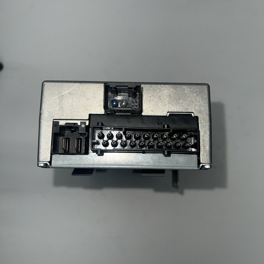 OEM BMW 9 390 142 F30 F34 F36 F32 F80 F82 M3 M4 AMPLIFIER HARMAN KARDON AMP B263