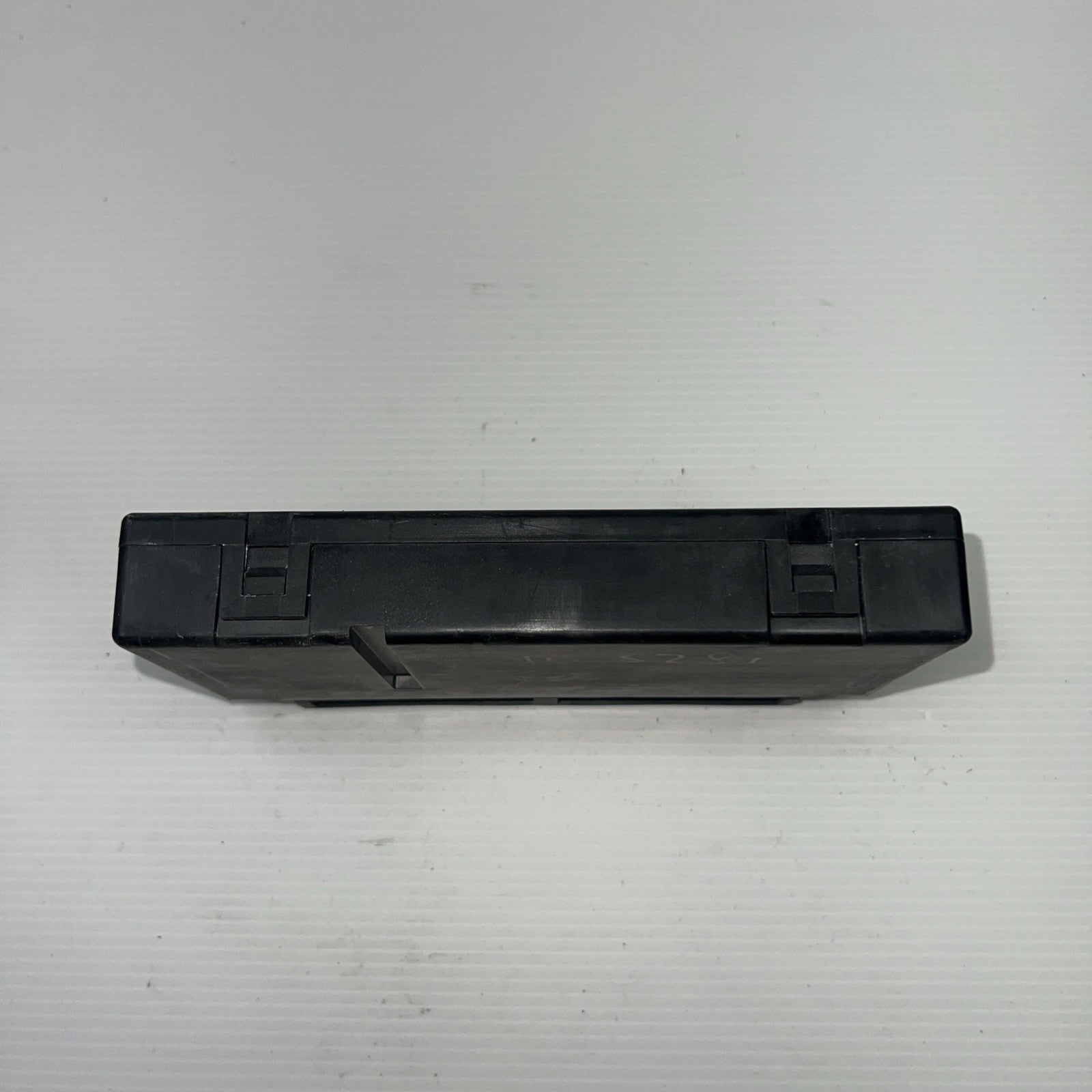 2008 - 2010 BMW 535i Body Control Module Unit BCM Computer 6135 9221109 OEM .