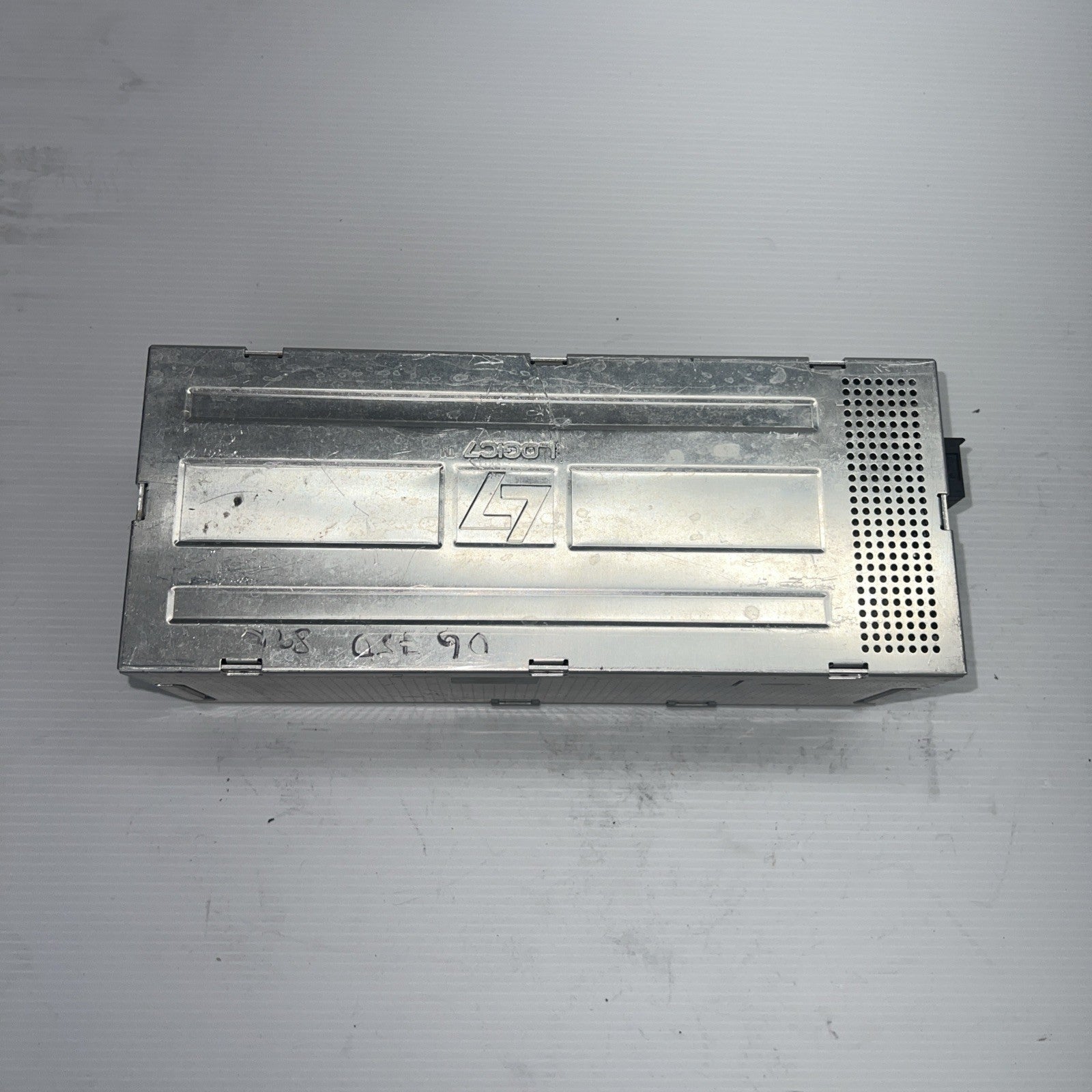 2002–2008 BMW 7 Series E65 E66 Logic7 Premium Audio Amplifier OEM Amp 6961389