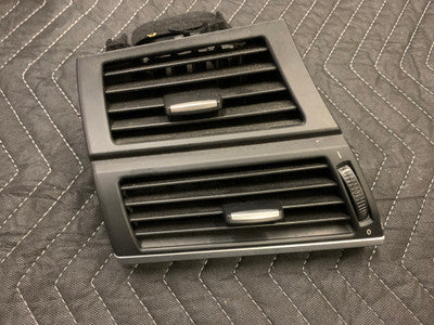 BMW E70 Front Left Dash Vent 0117784