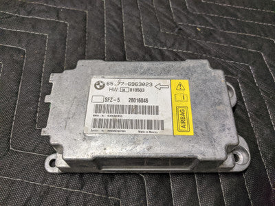 BMW E60/E61/E63 Airbag Control Module Center 65776976464