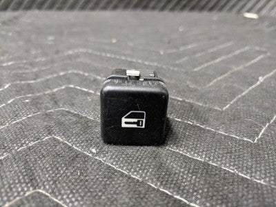 BMW E38/E39 5-Series 7- Series Central Locking System Switch 61318360828