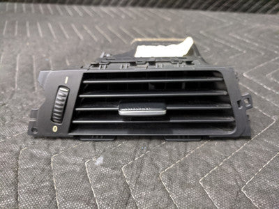 BMW E90/E91/E92/E93 3-Series Fresh Air Vent Front Left 64226922633