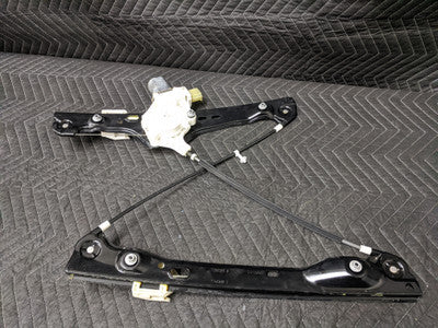 BMW E90/E91 Window Regulator Front Right 51337140588