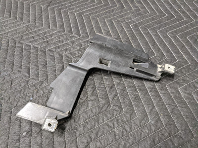 BMW E46 3-Series Headlight Bracket Right 1301073018