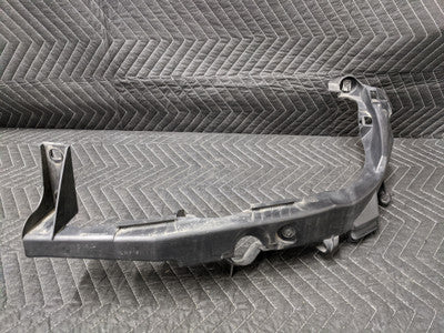 BMW E90/E91 3-Series Headlight Mounting Bracket Left 51647116707