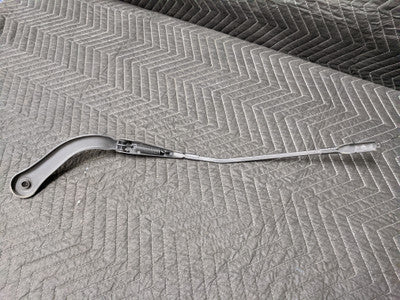BMW E90/E91/E92/E93 Right Passenger Windshield Wiper Arm 61617253397