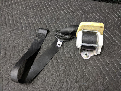 BMW E92 3-Series Coupe Front Left Seatbelt Schwarz 72119114283