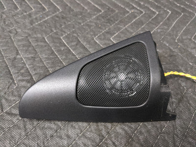 BMW E92/E93 3-Series Front Left Door Tweeter Cover With HiFi Tweeter 51337184197