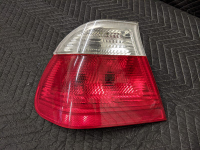 BMW E46 3-Series Passenger Right Tail Light Red/White 63218383822