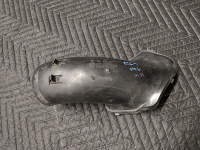 BMW E63/E64 6-Series M6 Engine Intake Duct 13717521014