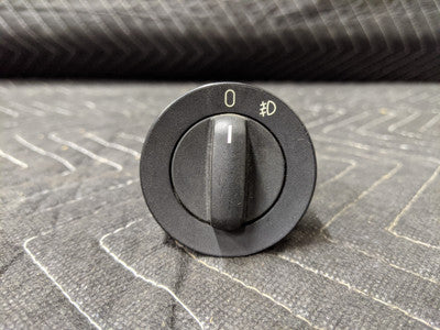 BMW E38/E39 5-Series 7-Series Fog Lamp Switch 61318363686