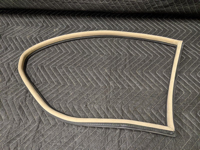 BMW E46 3-Series M3 Coupe Rear Window Gasket Hellbeige 51368252623