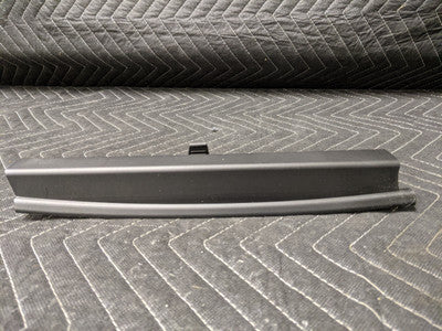 BMW E60 5-Series Interior Sun Shade Rear Right Triangular Window Schwarz 51357071112