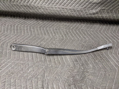 BMW F01/F02/F03/F04/F06/F10/F11/F12/F13 Windshield Wiper Arm Left Driver 61617182459