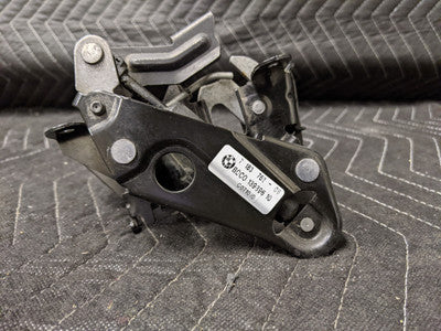 BMW F01/F02/F03/F04/F06/F07/F10/F11/F12/F13 Hood Latch Lock Right Passive 51237183762