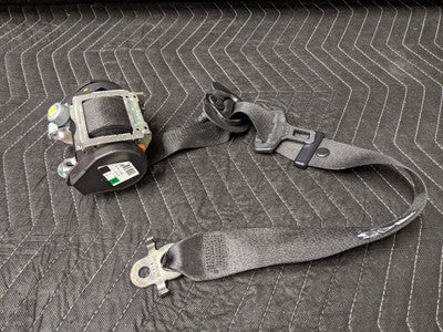 BMW F10 5-Series Upper Front Seatbelt Right Passenger Schwarz 72117241748