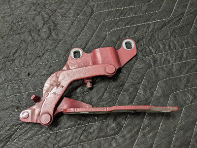 BMW E82 1-Series Hood Hinge Right Passenger 7060560