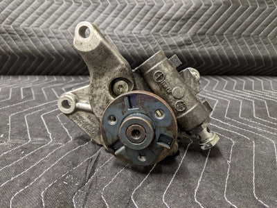 BMW E82/E84/E88/E90/E91/E92/E93 Power Steering Pump 32416779244