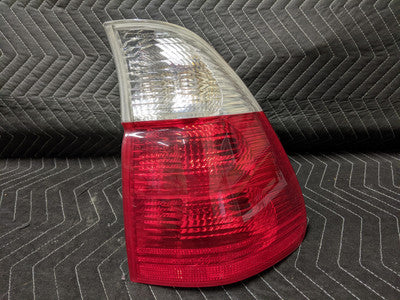 BMW E53 X5 Tail Light Right Passenger 63217164474