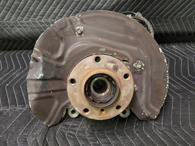 BMW E83 X3 Steering Knuckle Front Left 31213412019