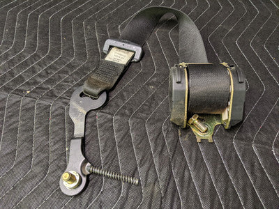BMW E30 3-Series Convertible Front Upper Seat Belt Right Passenger 72111935614