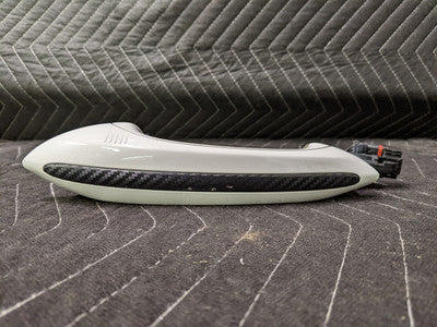 BMW F01/F02/F03/F04/F06/F07/F10/F11/F12/F13 Exterior Door Grab Handle Right 51217231934