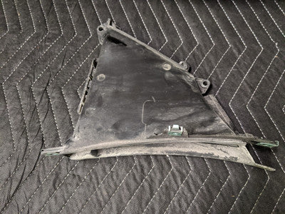 BMW G30/G31 5-Series Fender Air Duct Left 51137349591